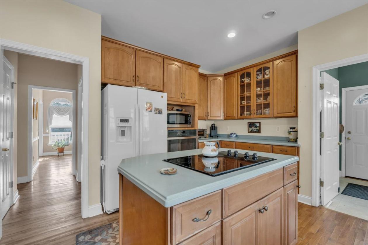 Fieldcrest Farms Estate - photo 11