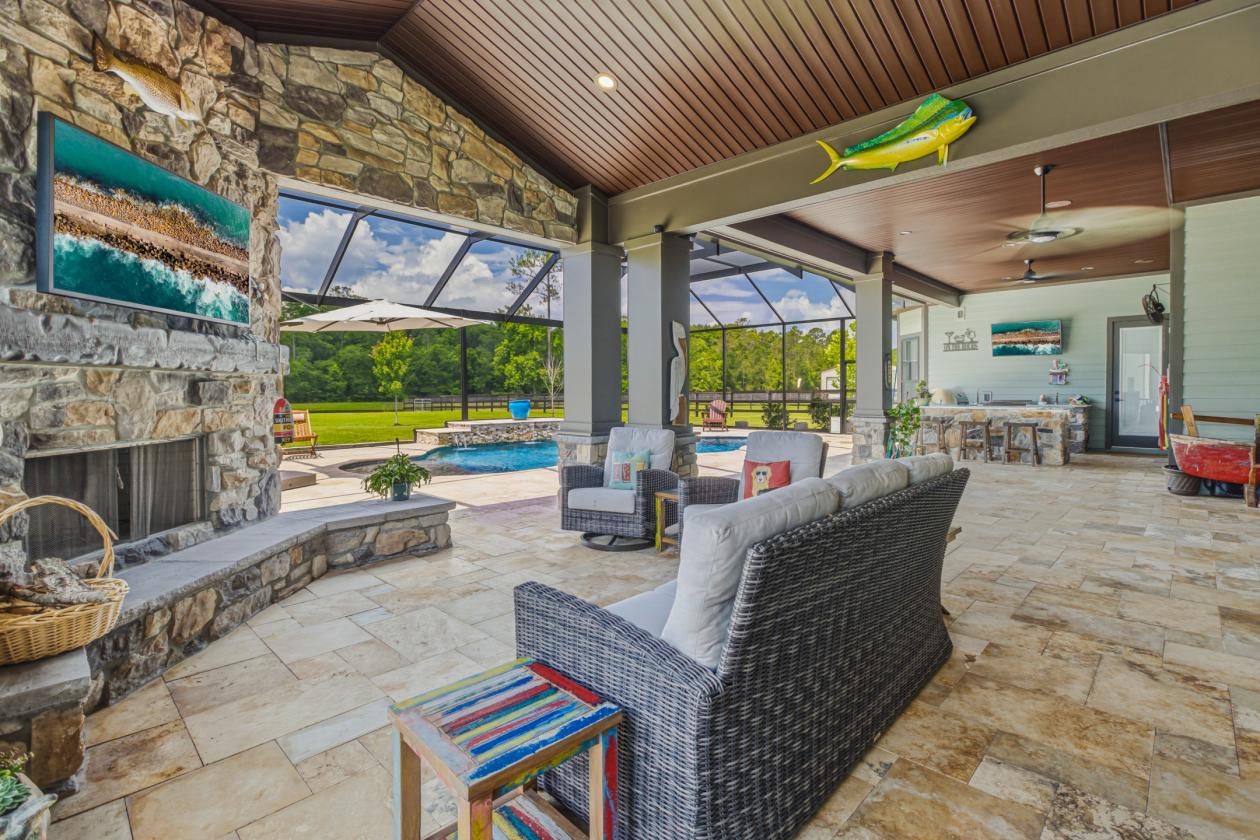 Luxury Equestrian Estate Compound on 6.6 Acres! - photo 6