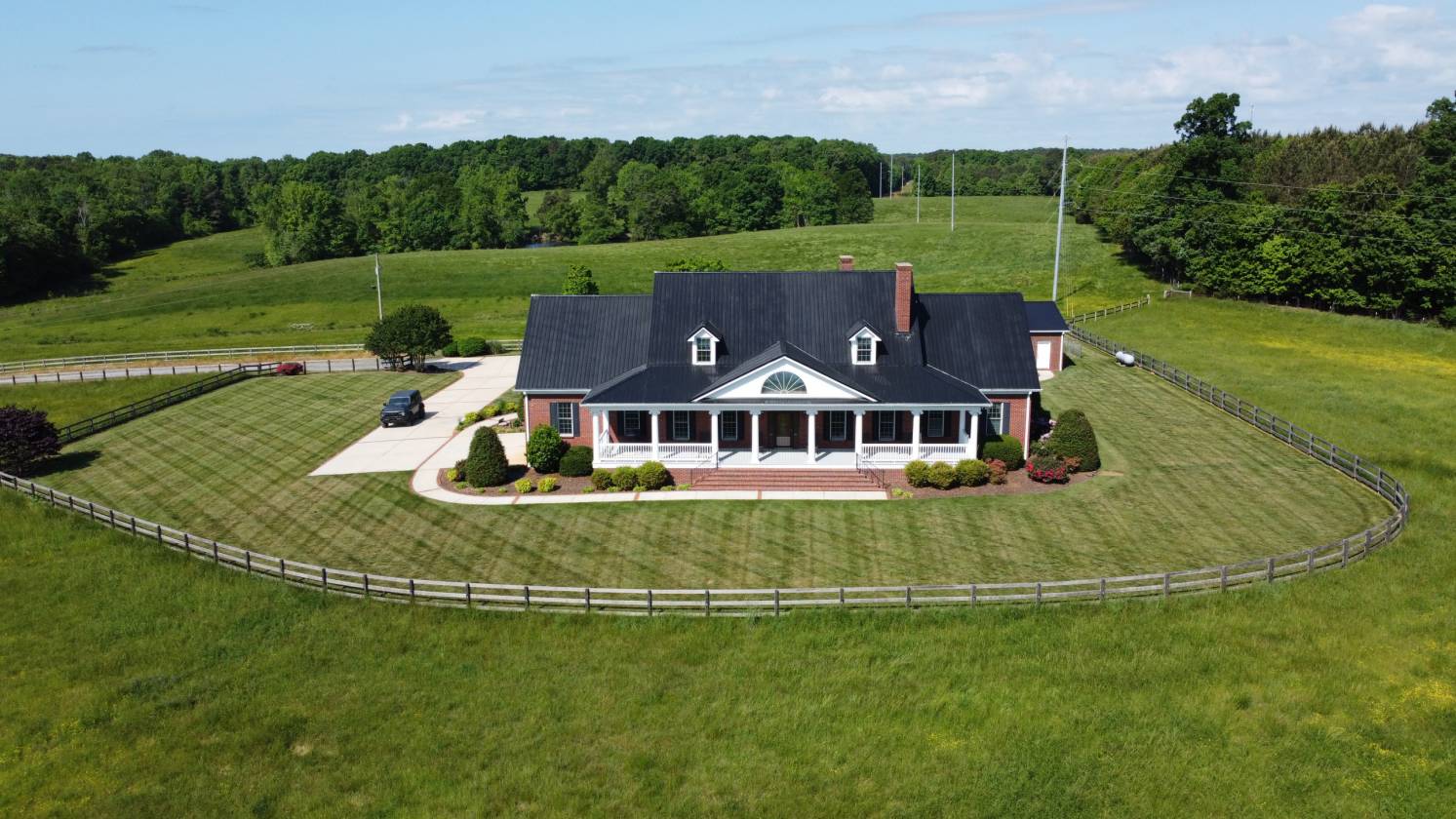 140 AC Horse Facility NC within 30 miles Pinehurst - photo 2