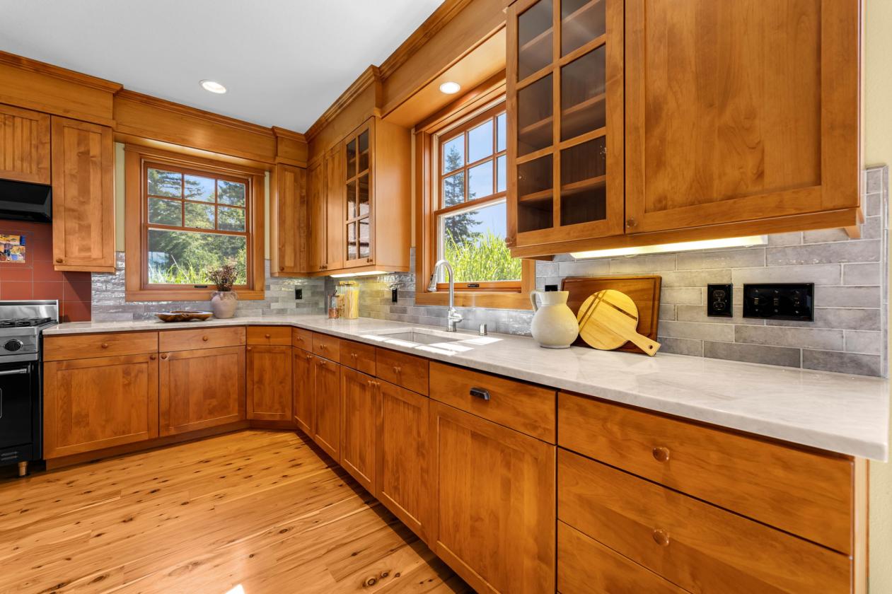 Custom Build with 2 Stall Barn w/ Miles of Trails - photo 12