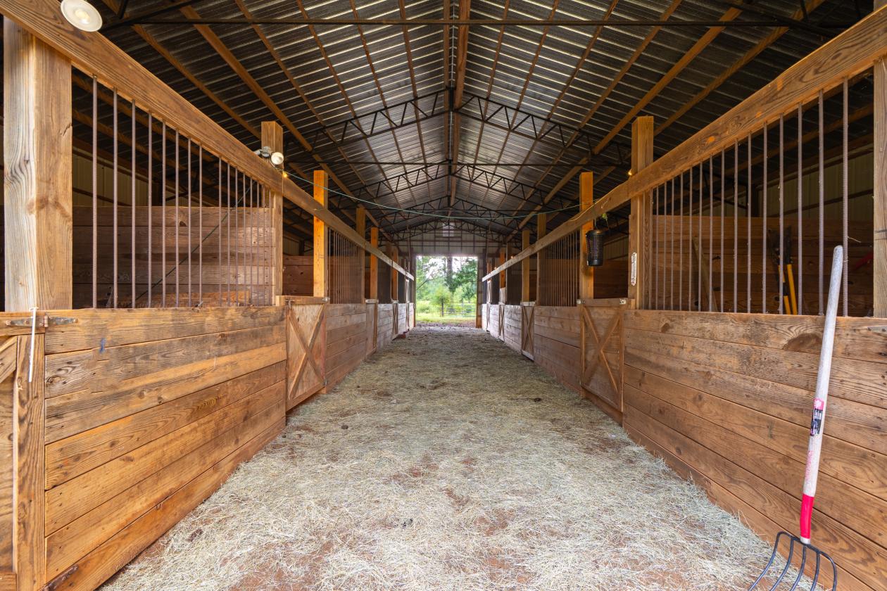PRIVATE COUNTRY RETREAT! - photo 24