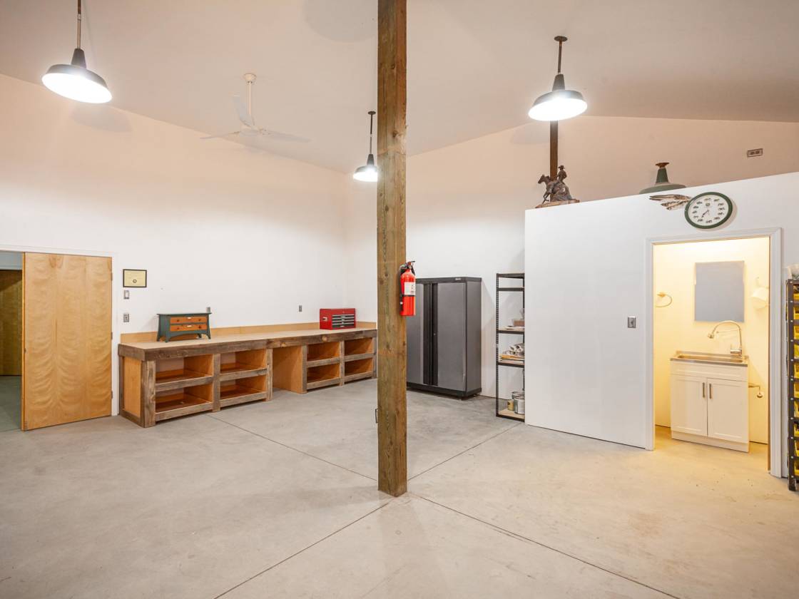 STUNNING EQUESTRIAN PROPERTY ON 10 ACRES WITH SHOP AND HAY