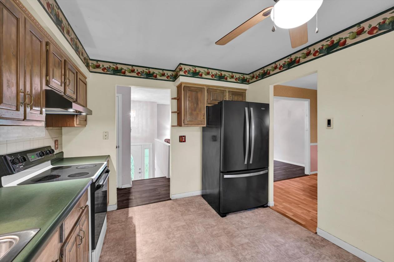 Small Horse Farm with Beautiful Bi-Level Home - photo 10