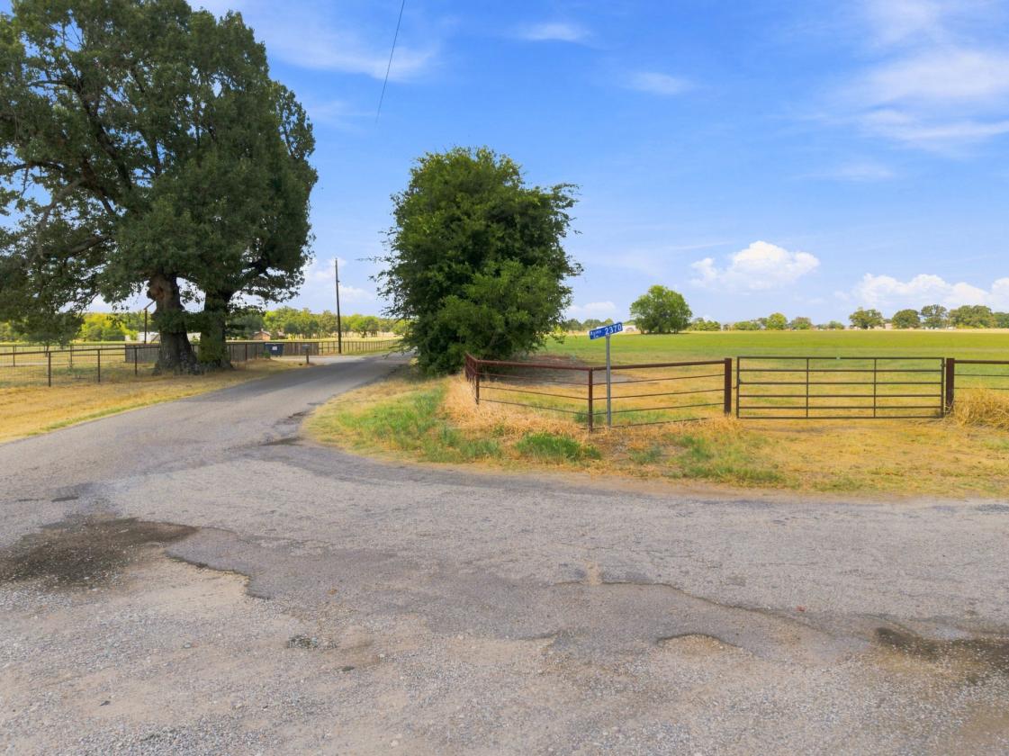 Wide-Open 18± Acres for Horses & Country Living - photo 14