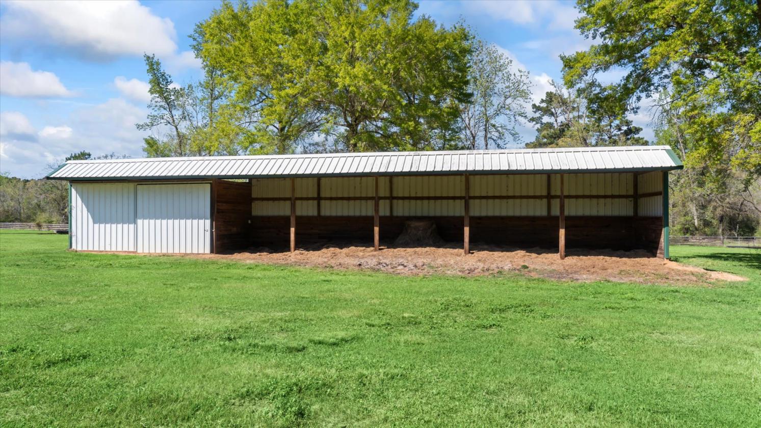 34 Acre Horse Estate with newly renovated home - photo 27