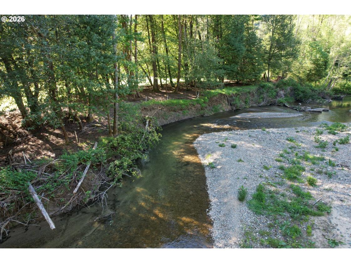 Creek-Front Horse Property with 2 Homes! - photo 4