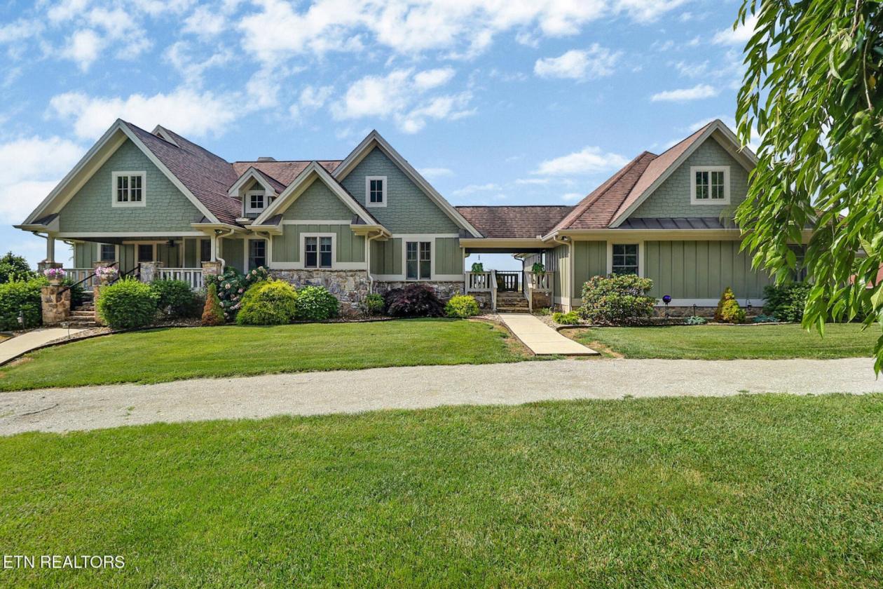 Lakefront Equestrian Estate - photo 2