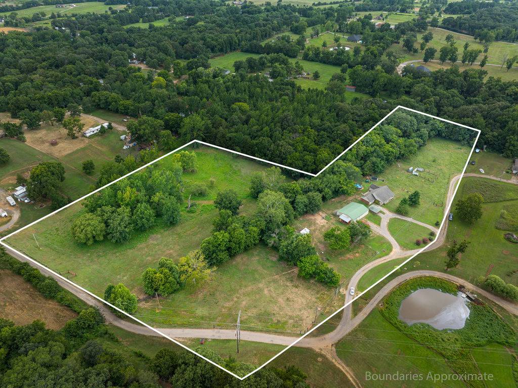 Horse Property for sale.