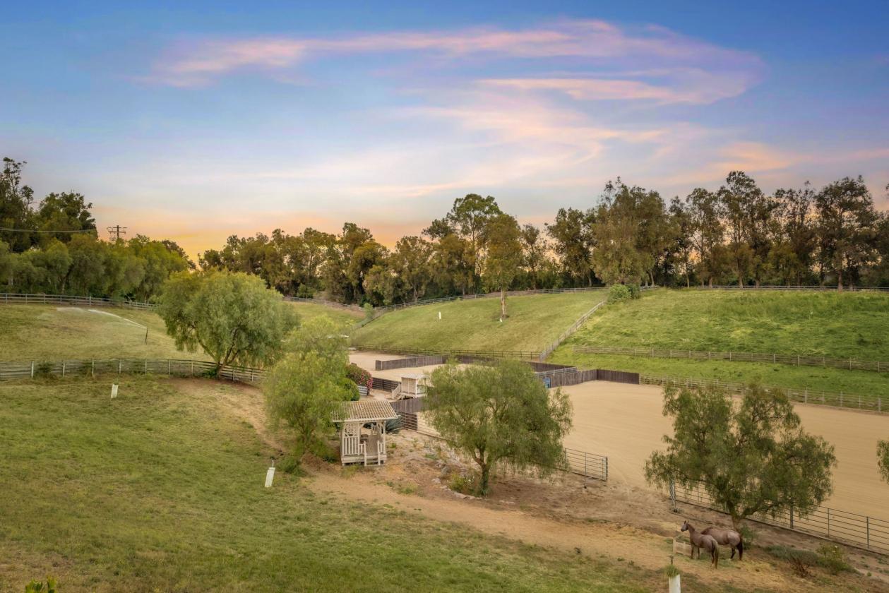 25 Acre Residential & Equestrian Facility - photo 24