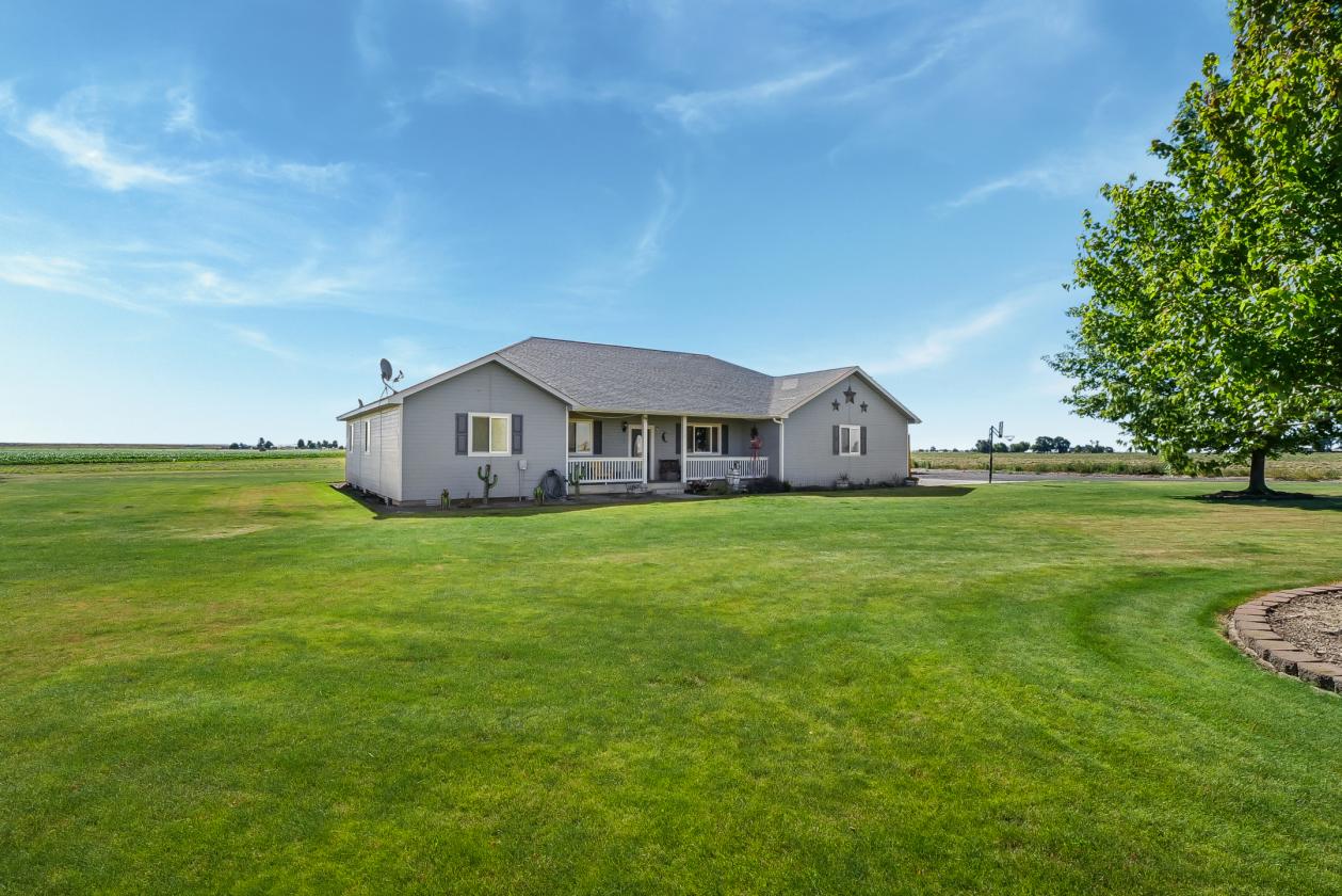 Country Rambler on 2.57 Acres with Room to Grow - photo 9