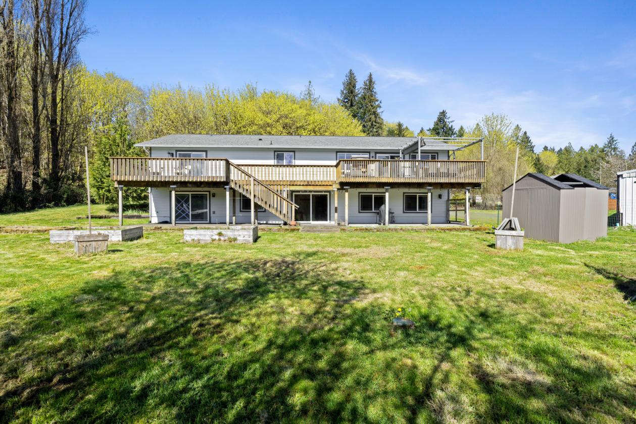 Large home & 18-acre ranch in Shelton, WA! - photo 25