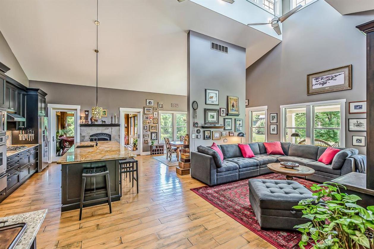 Private 25.57-acre Equestrian Property - photo 7