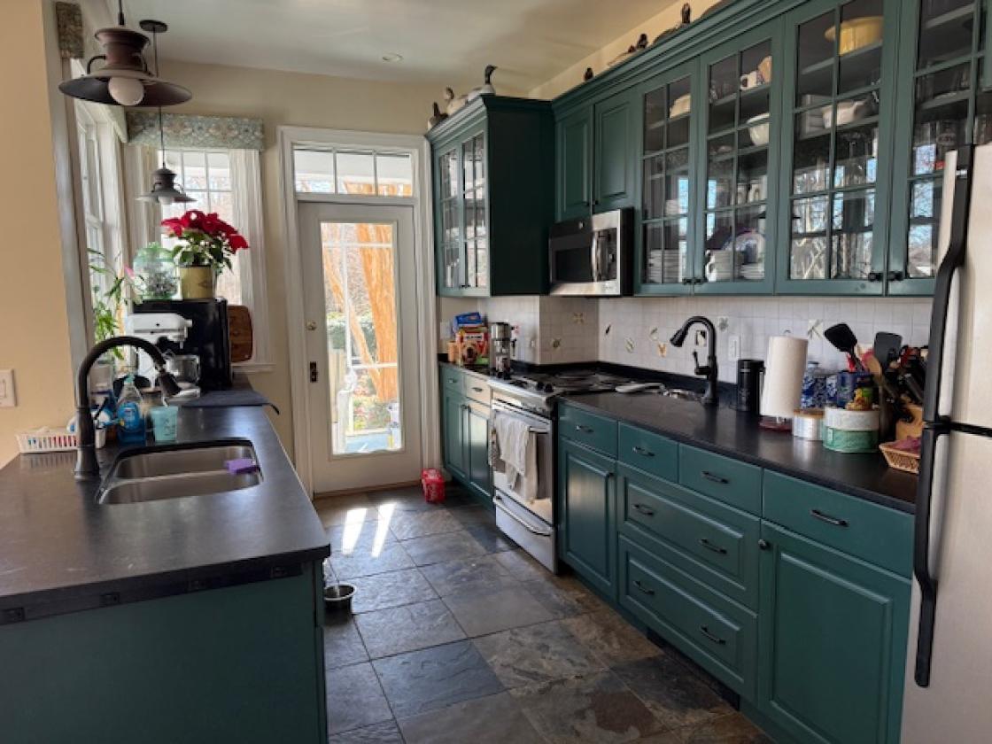 1845 Farmhouse & Exceptional Equestrian Amenities - photo 20