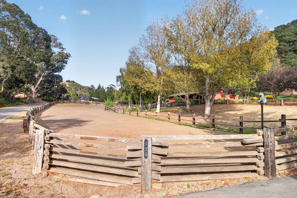 Exceptional Salinas Ranch:  Guest Quarters & Views - photo 28