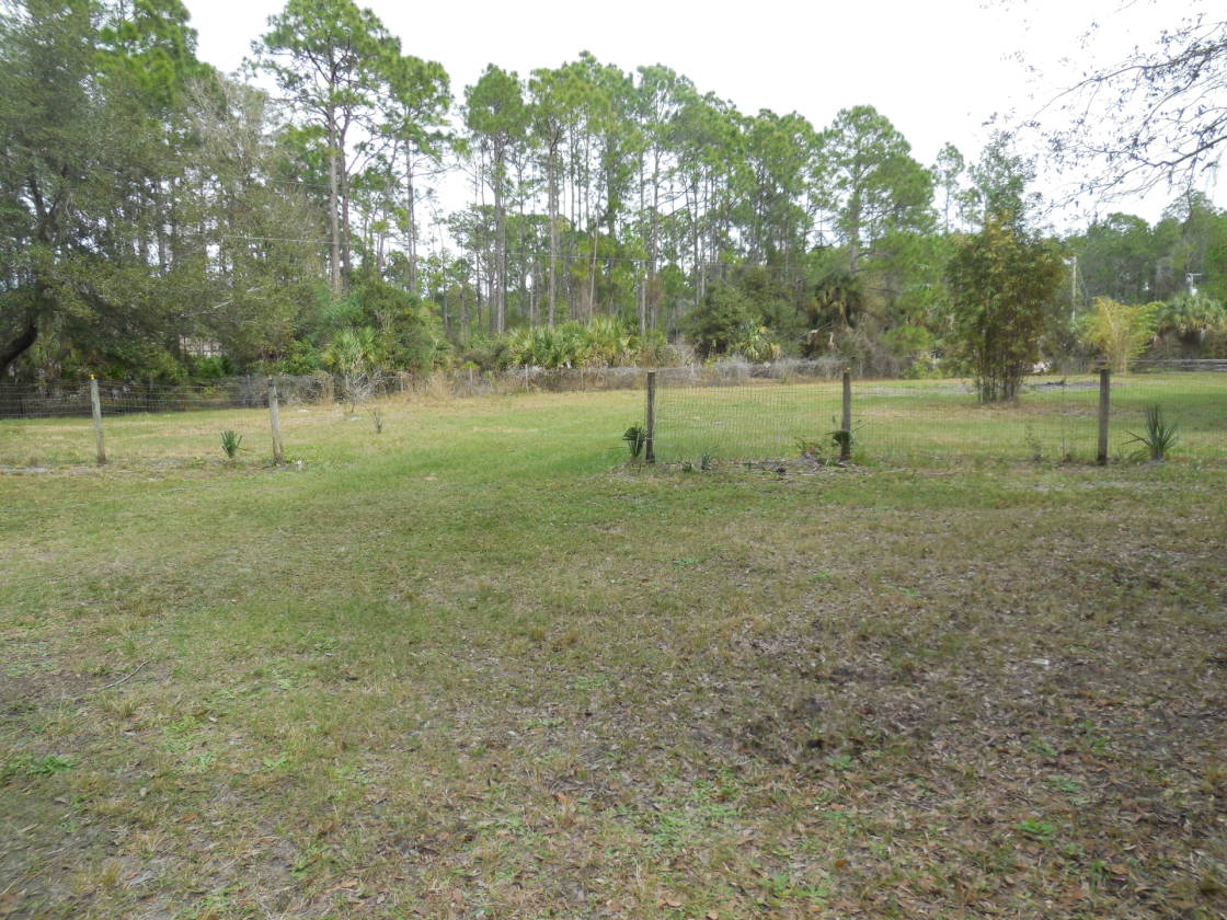 3 Acres near Myakkahatchee Park in North Port for sale... North Port