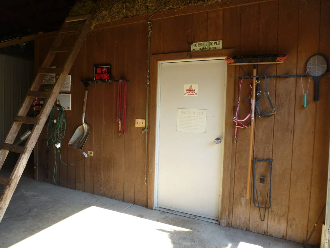 16 Plus Acre Horse Property With Ranch home, Private Pond... Sugar