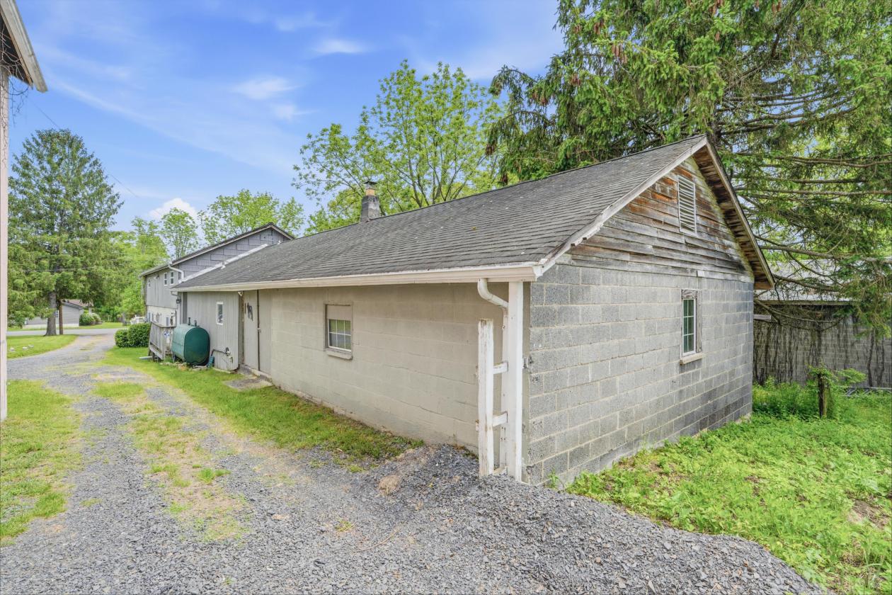 Exceptionally Priced 5 Acre Farm - photo 24