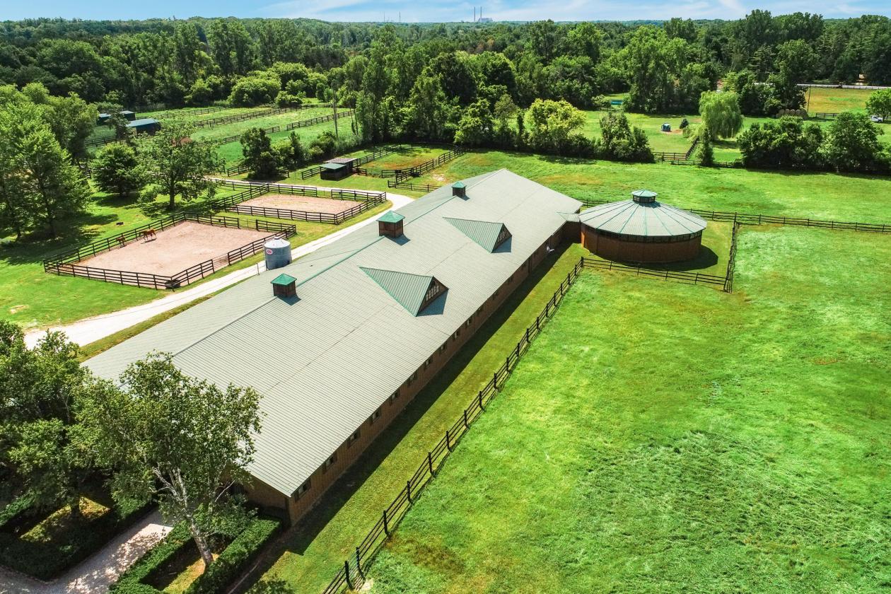 St. Clair Equestrian Facility set on 46 acres! - photo 1