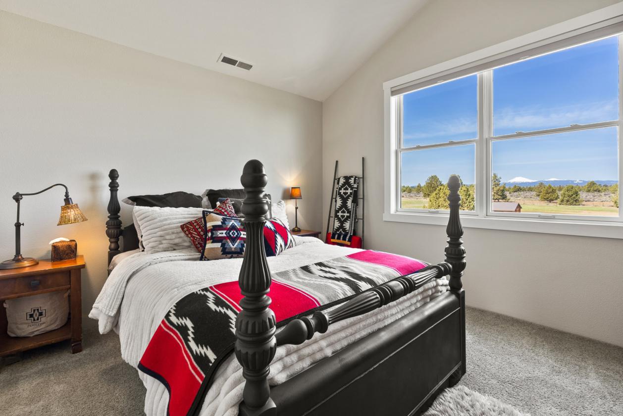 Mountain Modern Retreat with Panoramic Views - photo 20
