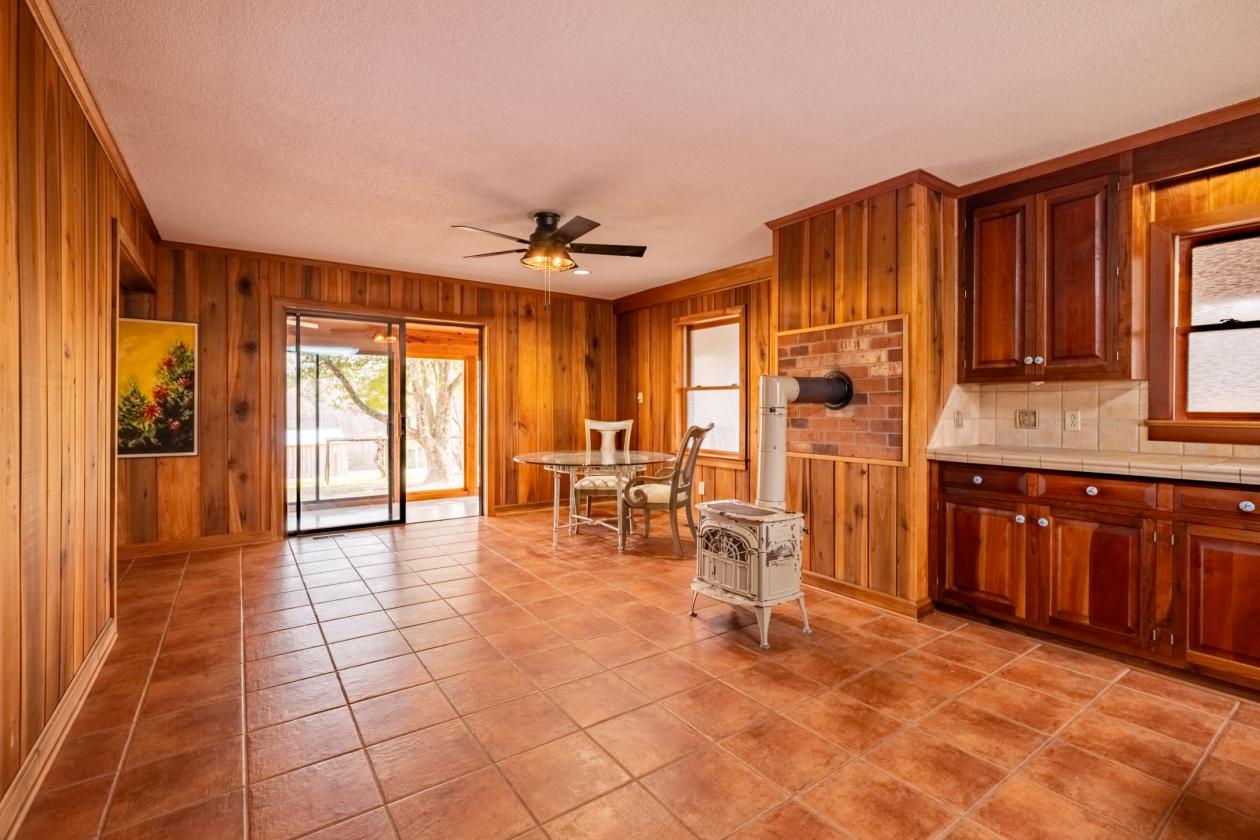 Private Turn Key Horse Farm & MUCH more to offer - photo 13