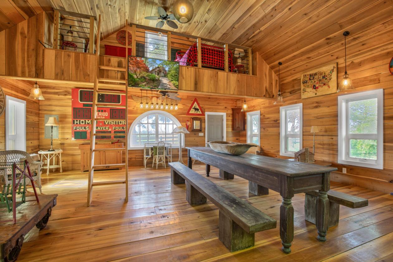 Equestrian Estate or Corporate Retreat near LEAP - photo 5