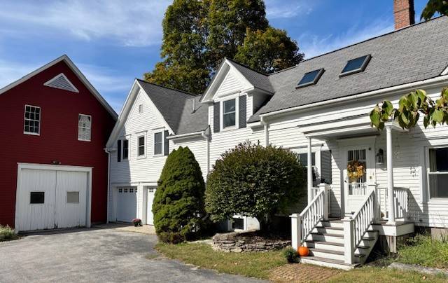 Horse Property for sale.