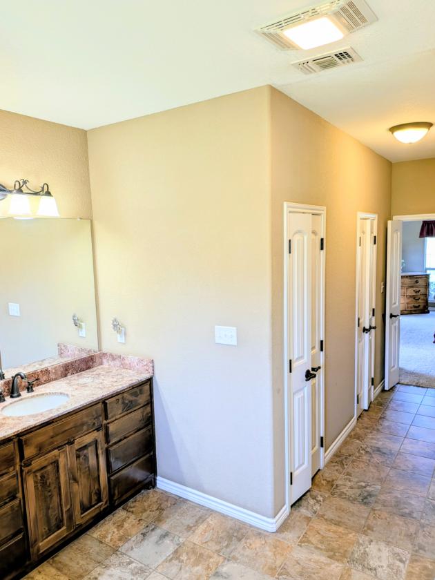 PERFECT FOR HORSE TRAINERS & HOBBY HORSE RANCH - photo 29