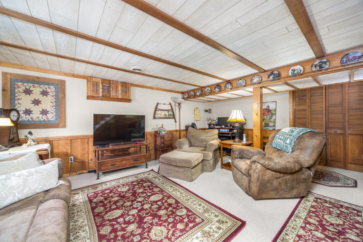 Horse Property w/ Indoor Arena & 4-Stall Barn - photo 16