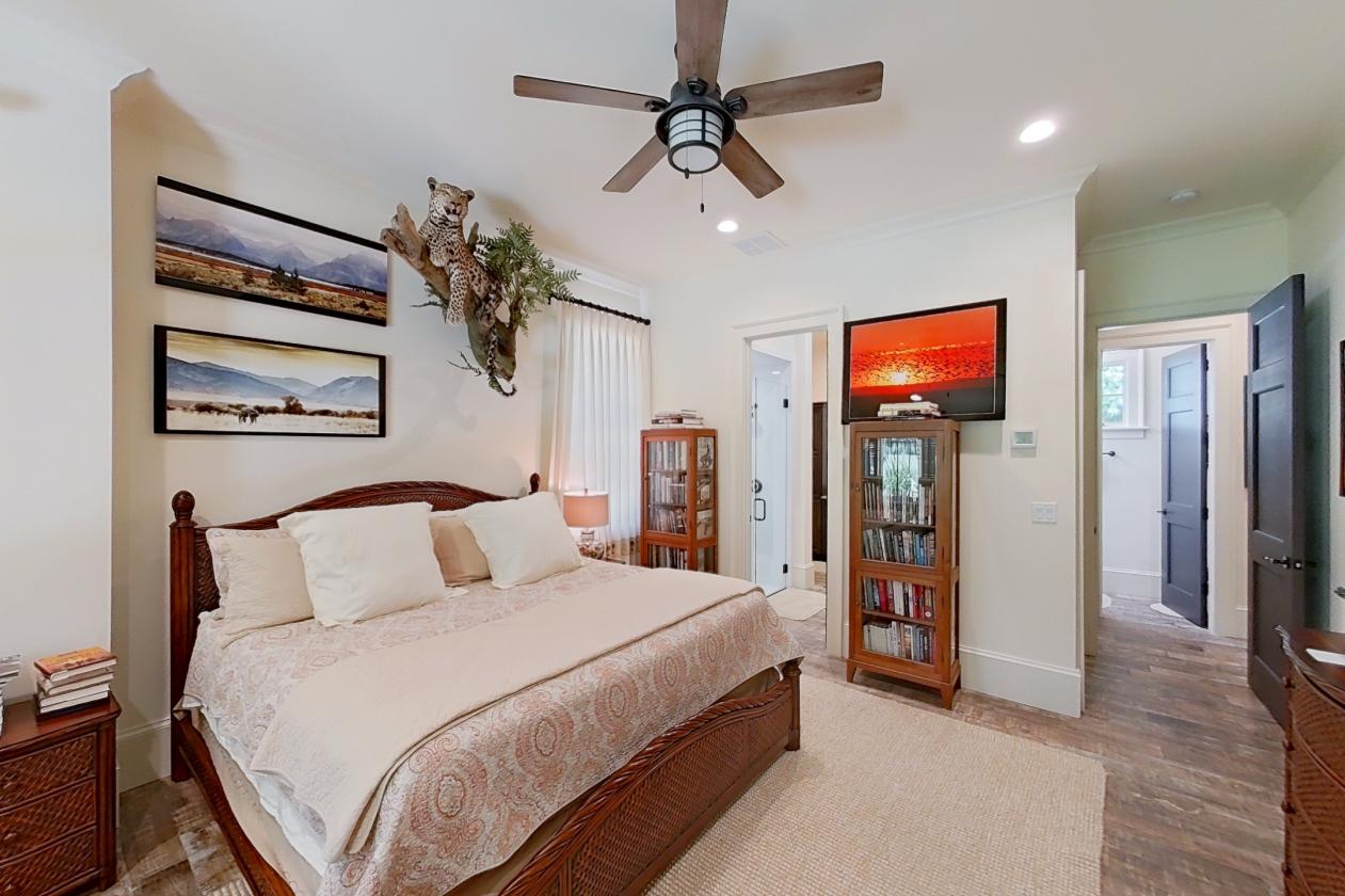 ONE-OF-A-KIND HOME IN EQUESTRIAN COMMUNITY - photo 24