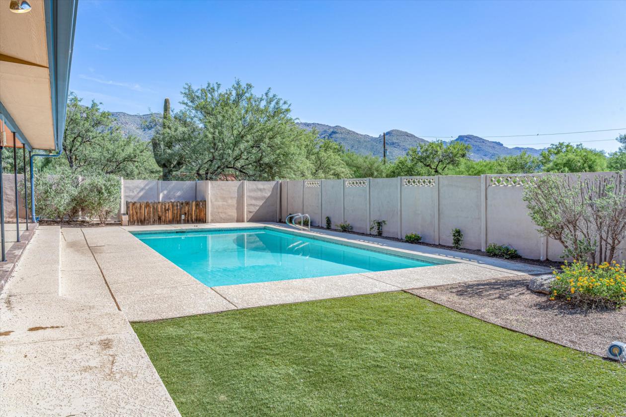 Tanque Verde Valley Horse Property! - photo 27