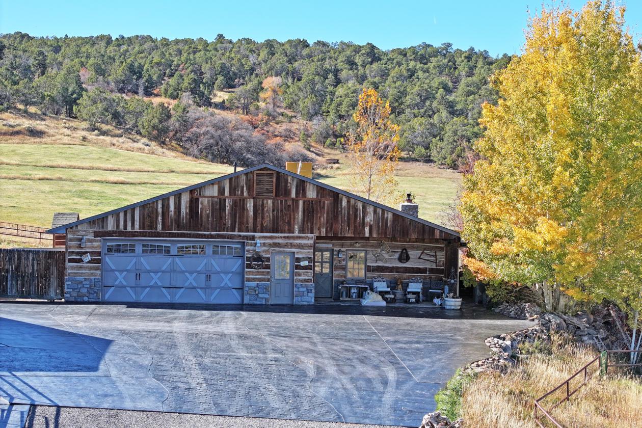 Log Home w/ Equine Facilities & Irrigated Hay Ground - photo 5
