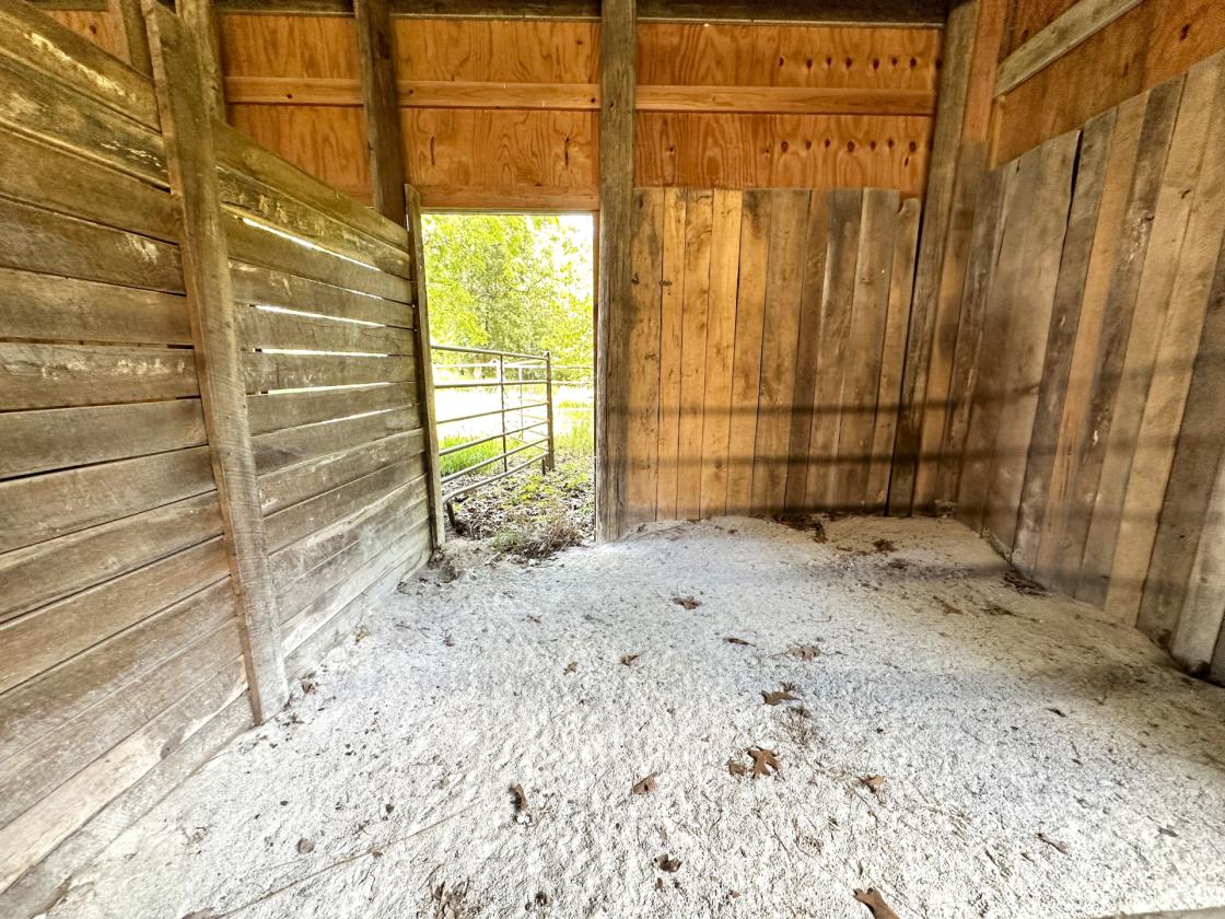 Vacation Home with Horse and Fishing Boat Barn - photo 8