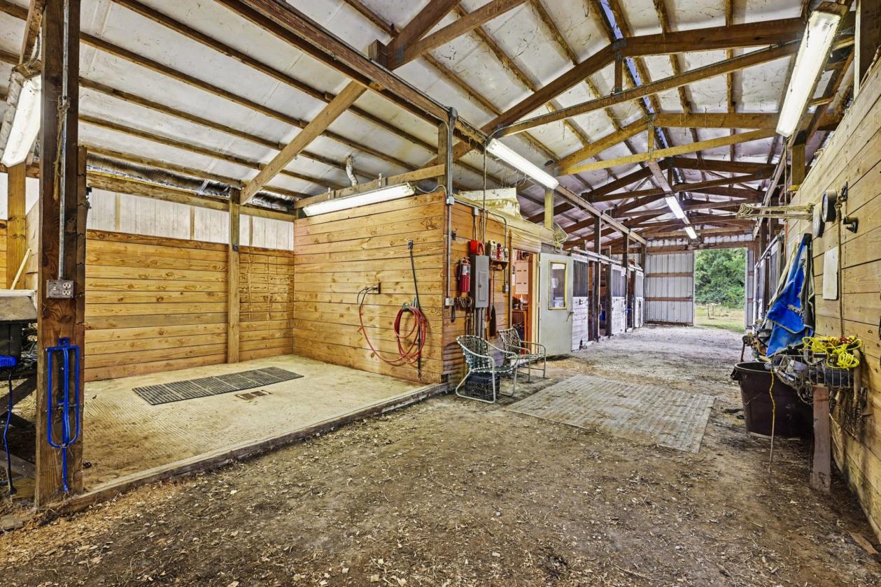 Multi-Generational Equine Estate - photo 23