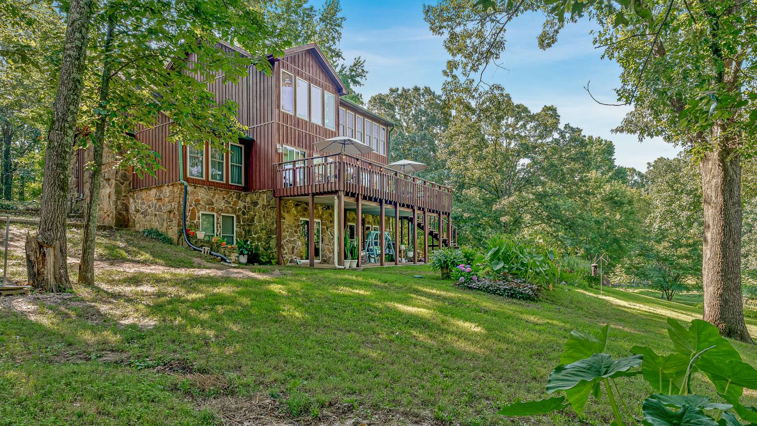 Horse Property for sale.