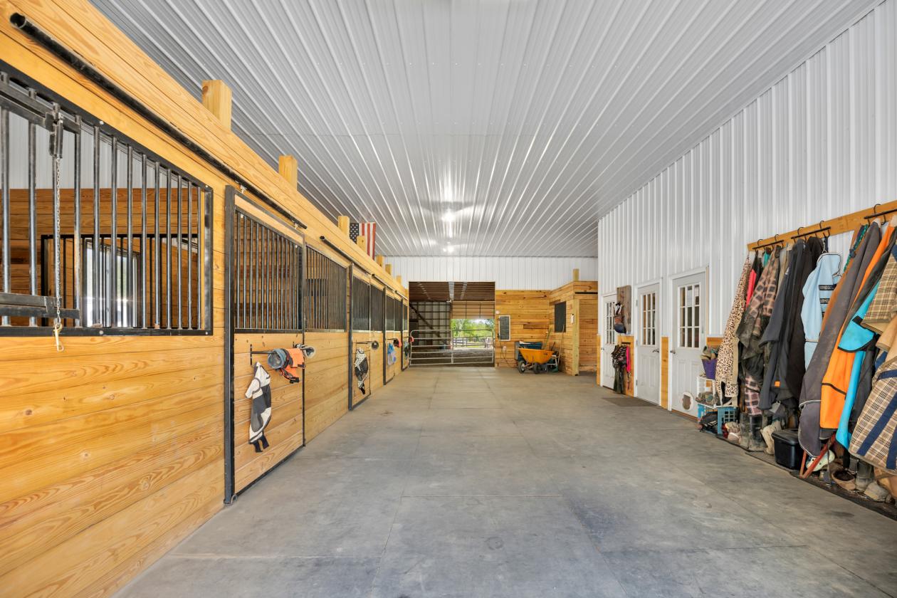 Upstate NY Equine Training & Breeding Facility - photo 7
