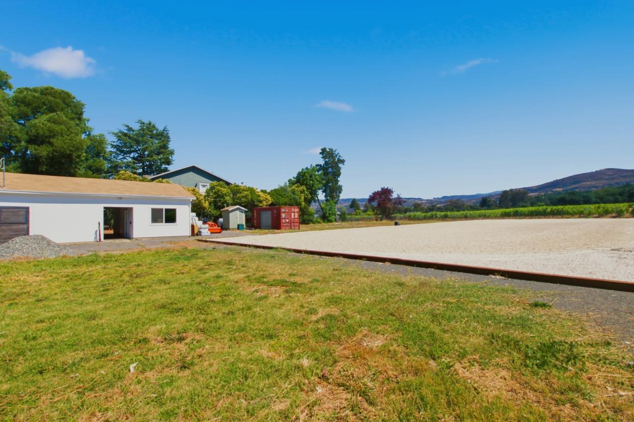 Rare Horse Property with Vineyard Views! - photo 20