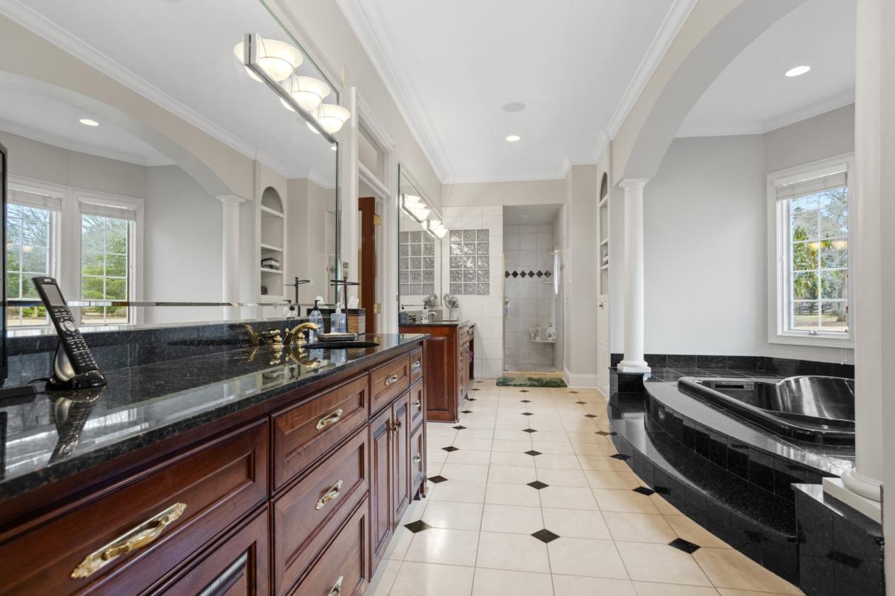 Exceptional Equestrian Estate - photo 16