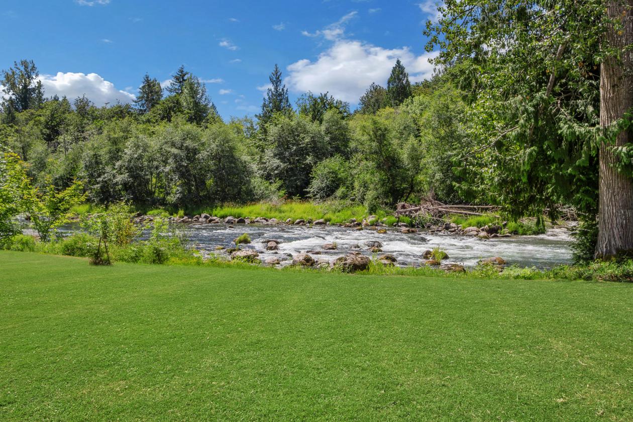RIVERFRONT LUXURY EQUESTRIAN RETREAT - photo 7