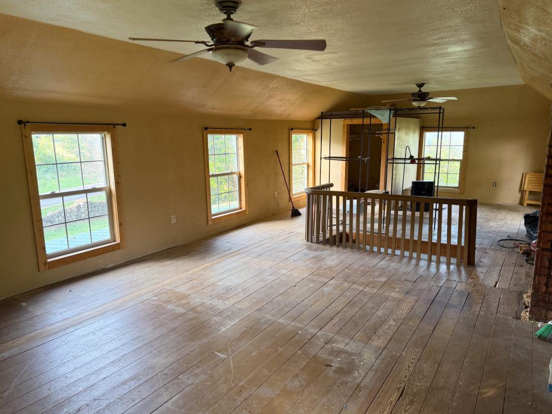 139 Acre Farm - Horse & Livestock Ready - photo 30