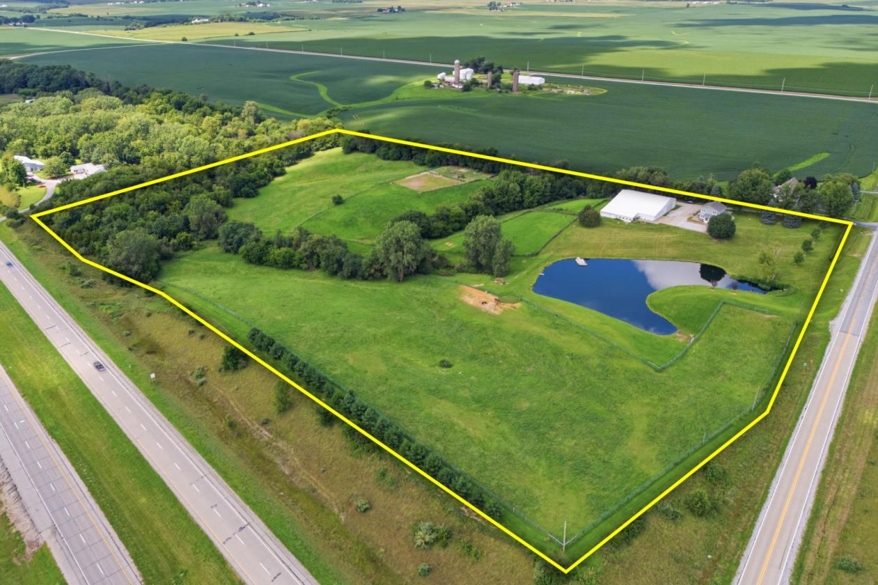 Iowa horse estate. Is this heaven? No, it's Iowa! - photo 24