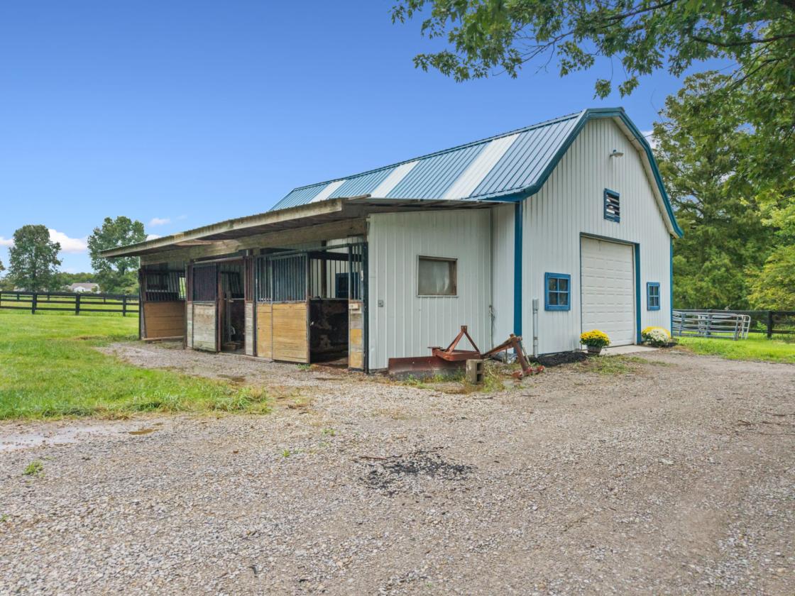 Cape Cod + 15 Acres + 18 Stalls + Indr + 2 Outdr - photo 19