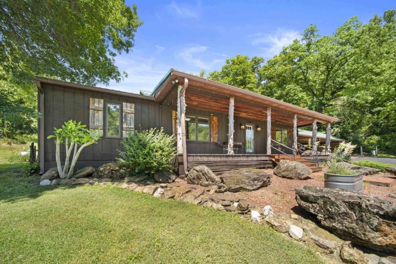Quiet and Serene Rural Retreat - photo 1