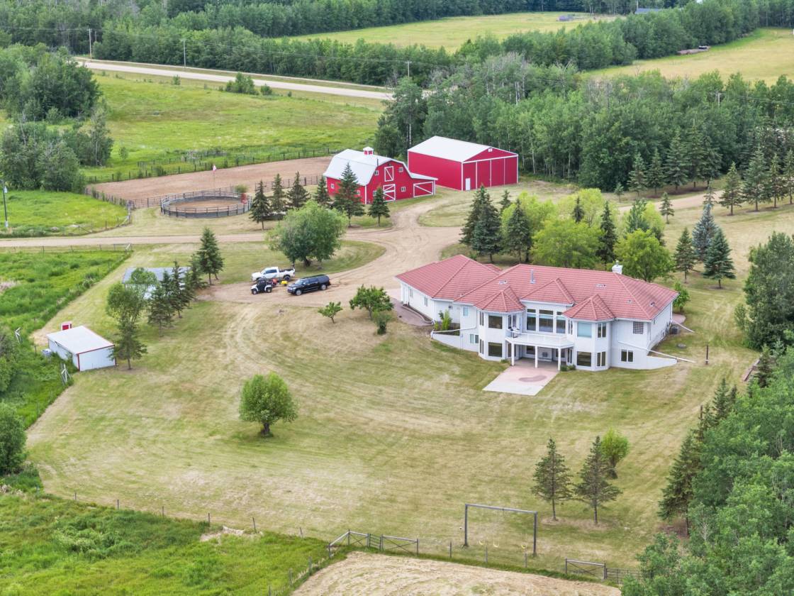 Horse Property for sale.