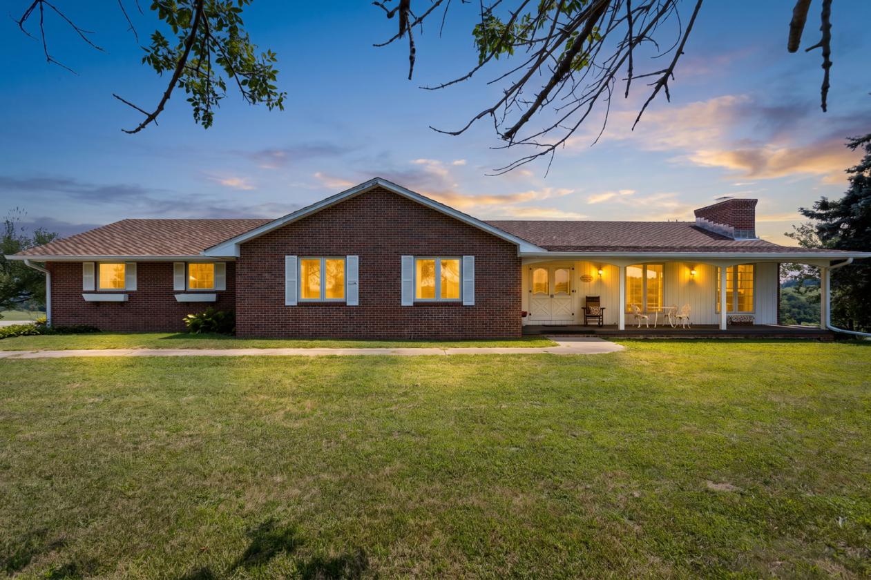 25-Acre Horse Property/House-- Magnificent Views! - photo 1