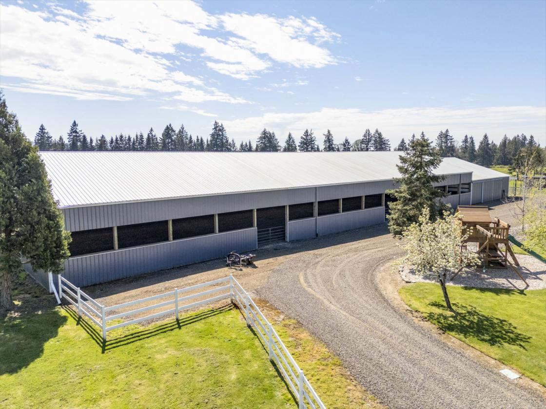 Equestrian & livestock property with 2 Homes - photo 16