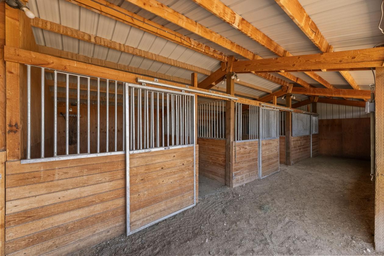 Turnkey Horse Property with Mountain Views & Barn - photo 6