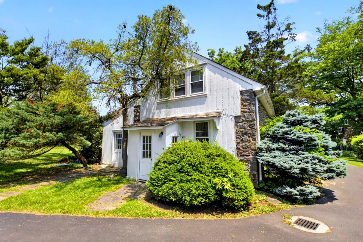 Rare Slice of Americana on 33 Acres - photo 13