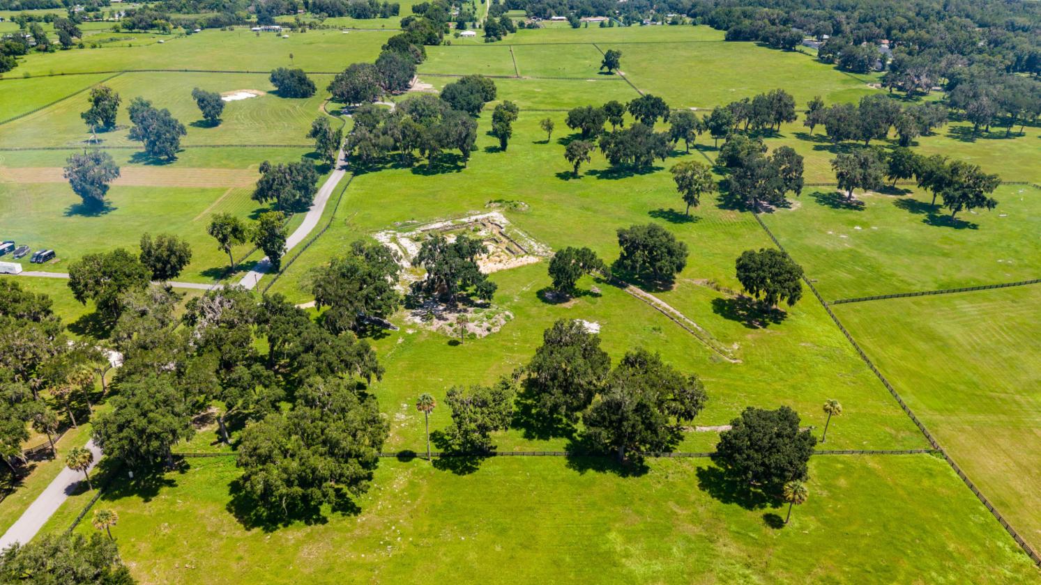 Equestrian home site with incredible view - photo 11