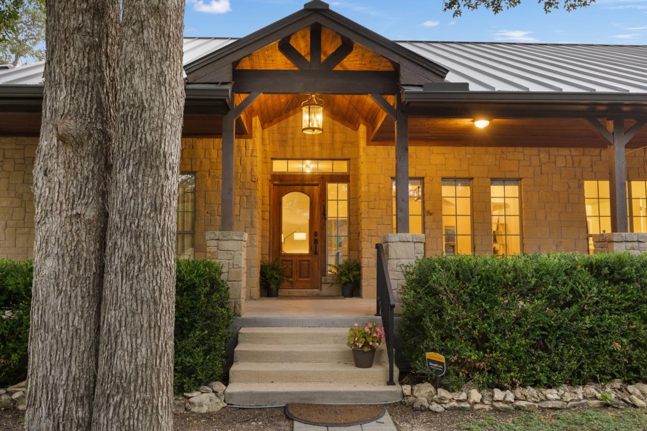 Beautiful Hill Country Home - photo 1