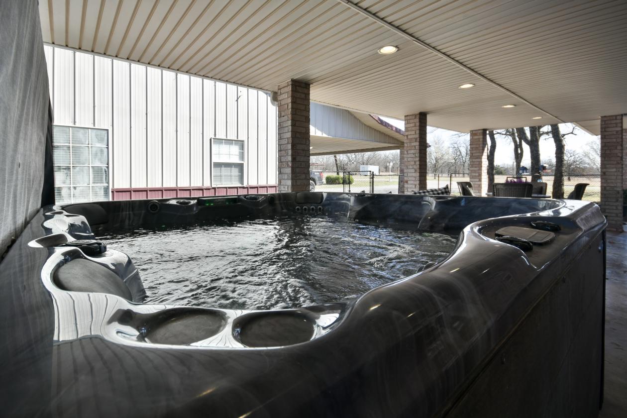 This unique property offers it all! - photo 24